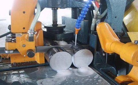 德安卧式带锯床的送料方式有哪几种？