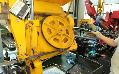 德安金属带锯床的日常使用和保养注意事项！